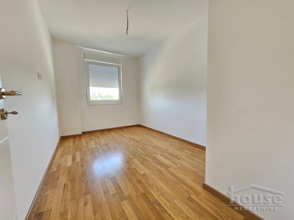 Slika 3 - Stan,NOVI SAD,TELEP,kv: 68.00, € 171600, ID: 1063996