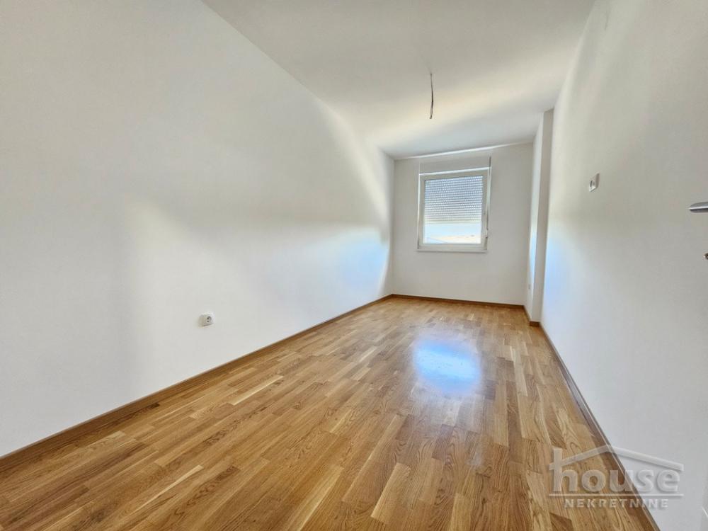 Slika 5 - Stan,NOVI SAD,TELEP,kv: 68.00, € 171600, ID: 1063996