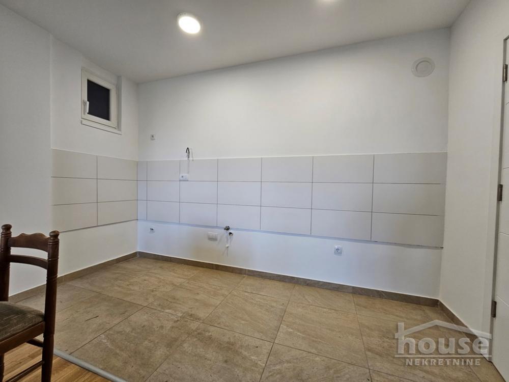 Slika 8 - Stan,NOVI SAD,TELEP,kv: 68.00, € 171600, ID: 1063996