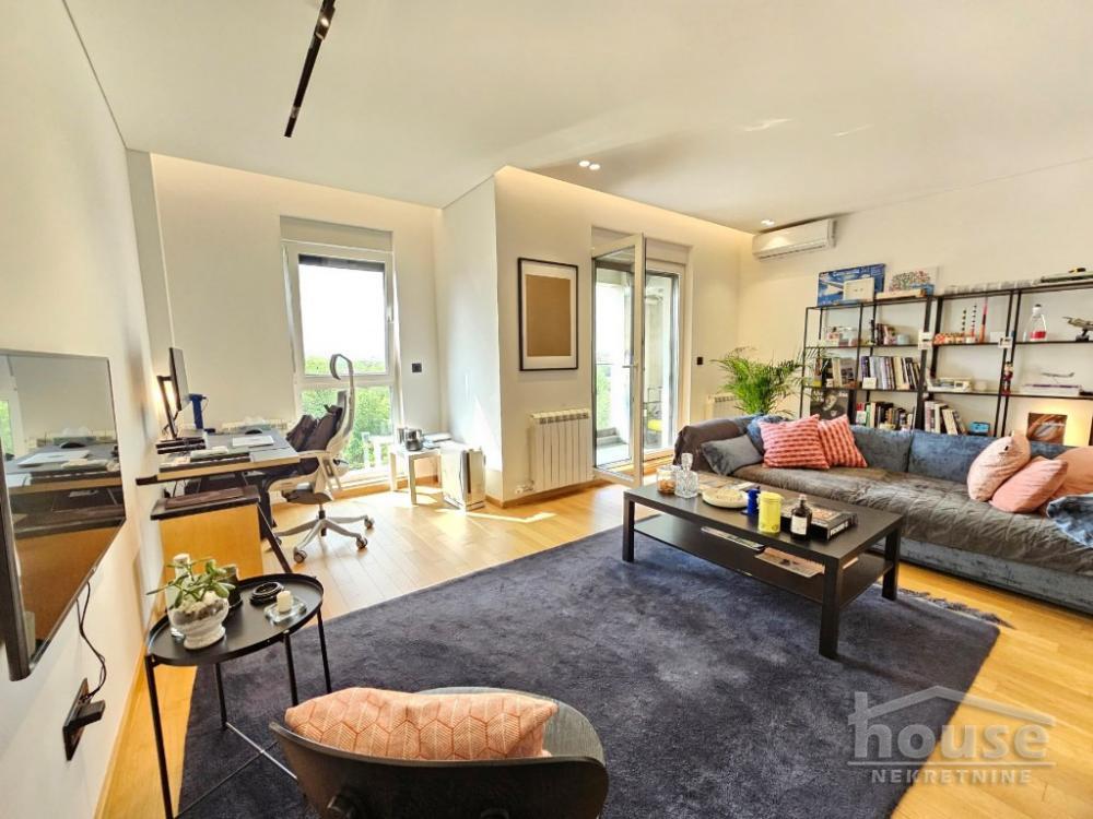 Glavna slika -Stan,NOVI SAD,BULEVAR EVROPE,kv: 61.00, € 220000, ID: 1063530