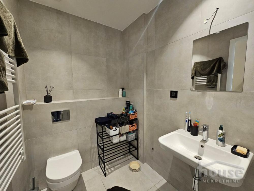 Slika 10 - Stan,NOVI SAD,BULEVAR EVROPE,kv: 61.00, € 220000, ID: 1063530