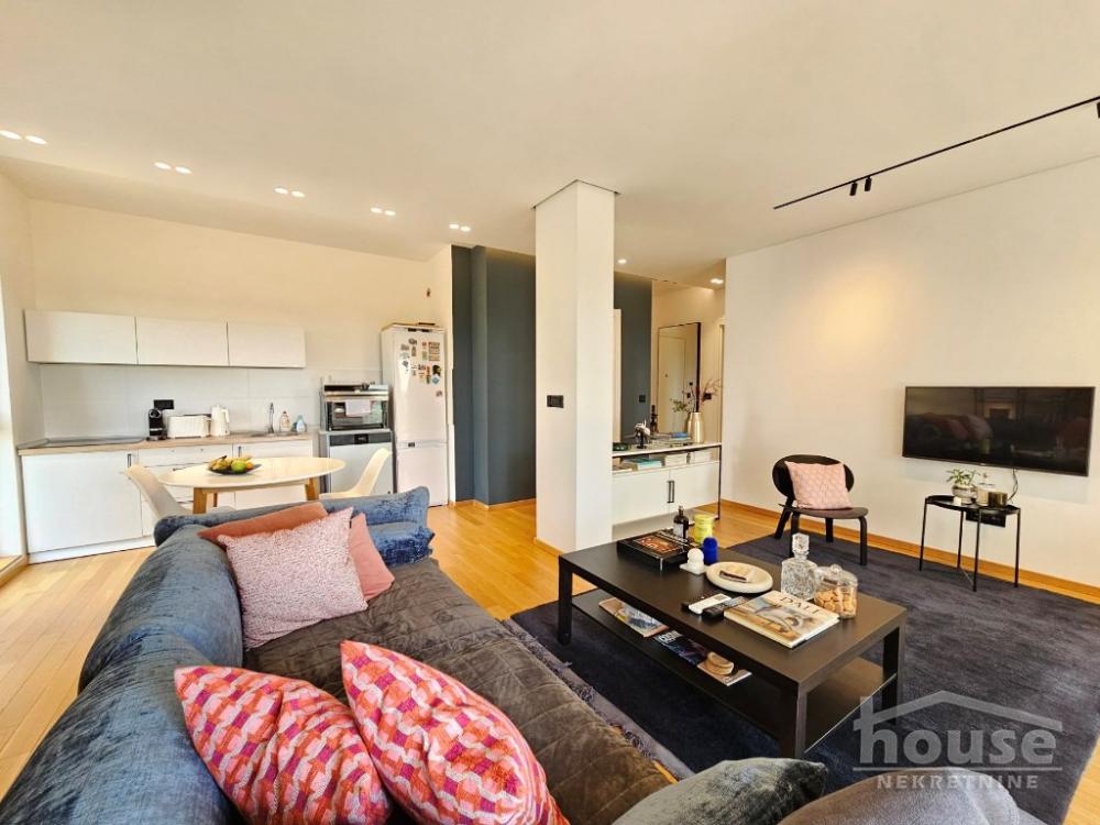 Slika 4 - Stan,NOVI SAD,BULEVAR EVROPE,kv: 61.00, € 220000, ID: 1063530