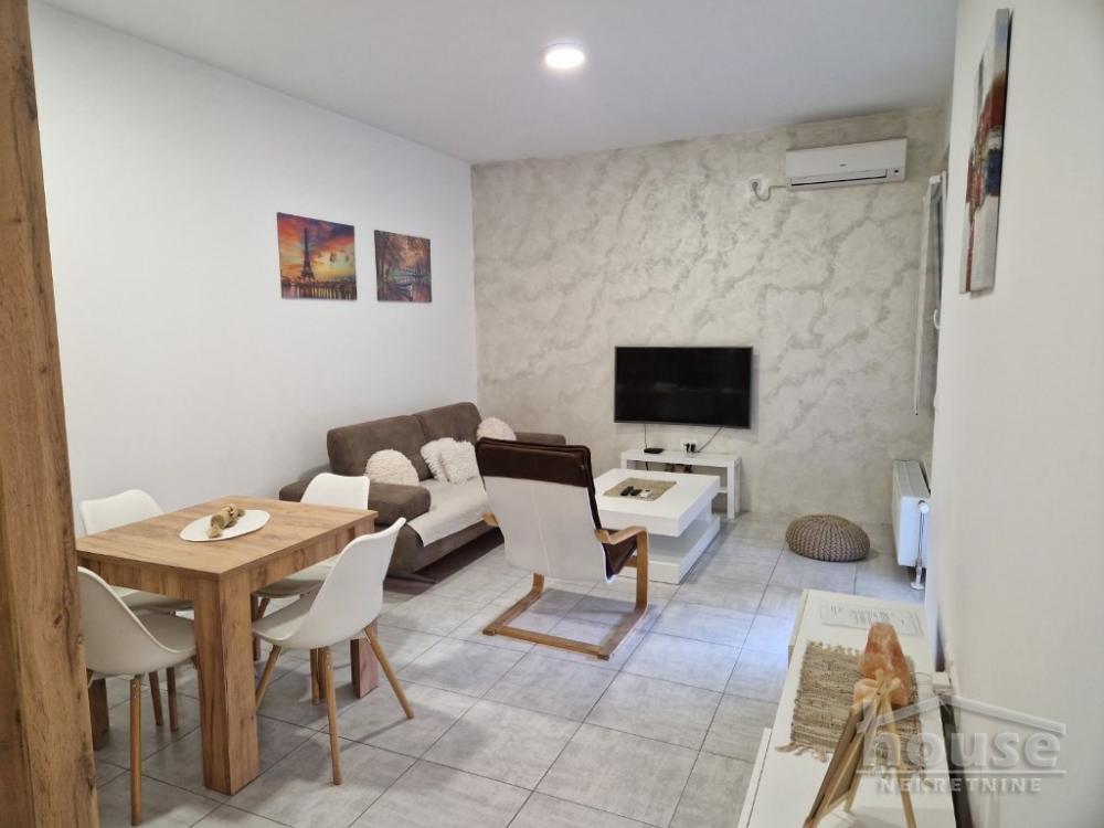 Glavna slika -Stan,NOVI SAD,SALAJKA,kv: 41.00, € 127100, ID: 1063707