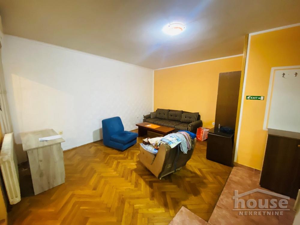 Slika 3 - Stan,NOVI SAD,CENTAR,kv: 29.00, € 96800, ID: 1061601