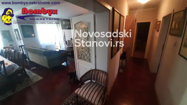 Slika 11 - Petosoban stan 134m Grbavica odličan