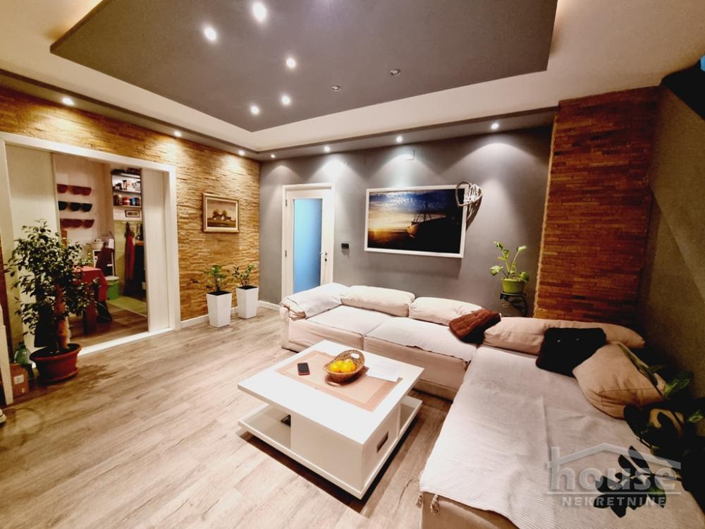 Slika 2 - Stan,NOVI SAD,NOVA DETELINARA,kv: 81.00, € 190000, ID: 1062863