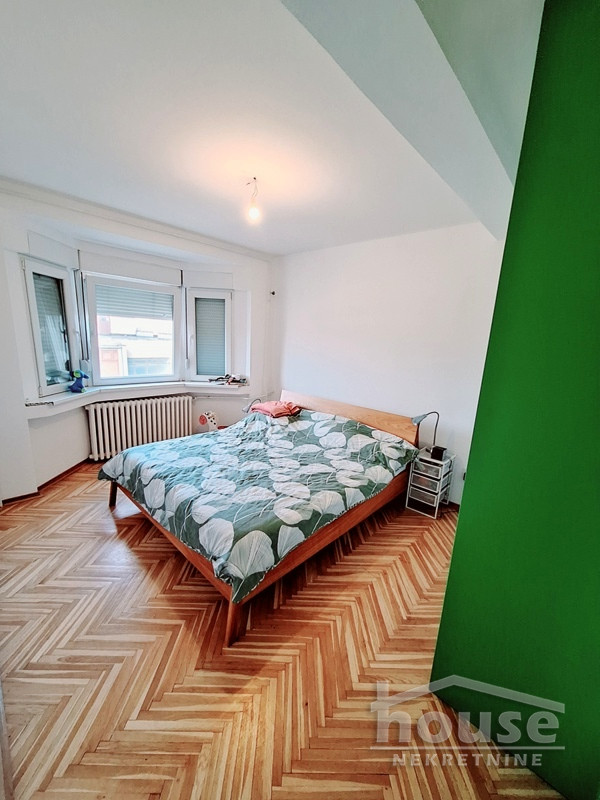 Slika 9 - Stan,NOVI SAD,CENTAR,kv: 114.00, € 470000, ID: 1062595