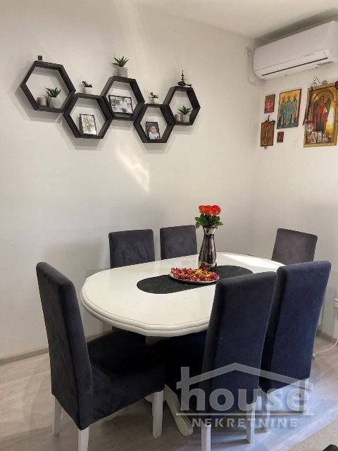 Slika 8 - Stan,NOVI SAD,CENTAR,kv: 157.00, € 185400, ID: 1057294