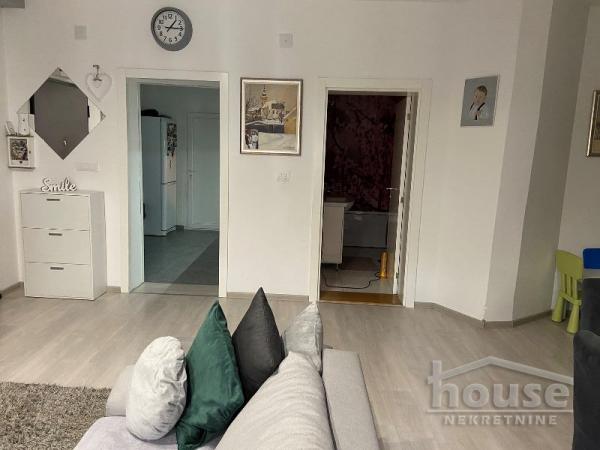 Slika 9 - Stan,NOVI SAD,CENTAR,kv: 157.00, € 185400, ID: 1057294