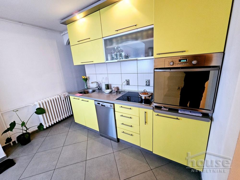 Slika 6 - Stan,NOVI SAD,NOVO NASELJE,kv: 88.00, € 155000, ID: 1063834