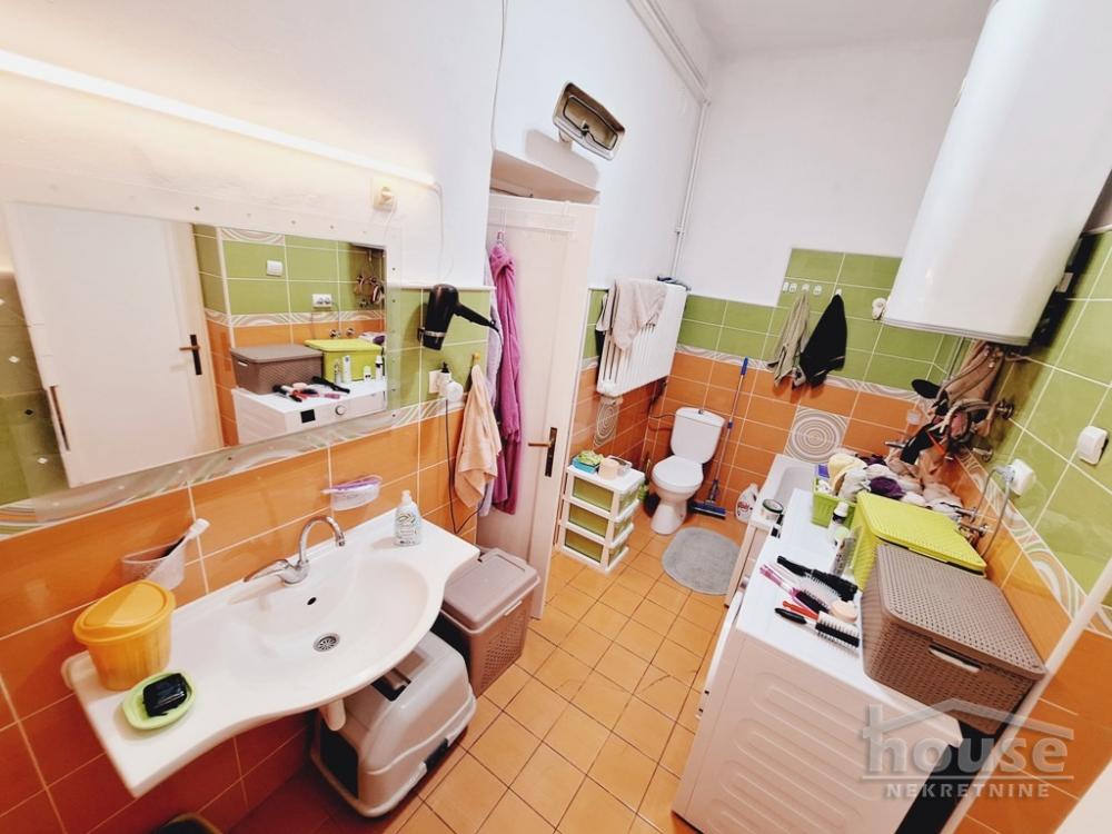 Slika 10 - Stan,NOVI SAD,CENTAR,kv: 106.00, € 318000, ID: 1060318