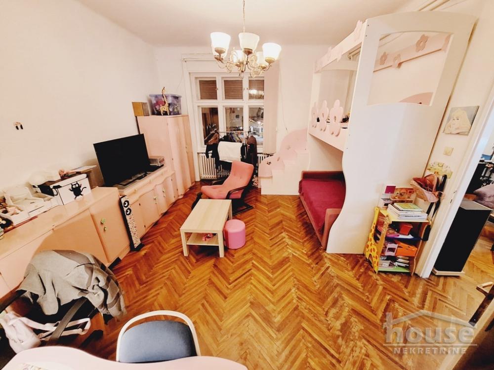Slika 8 - Stan,NOVI SAD,CENTAR,kv: 106.00, € 318000, ID: 1060318