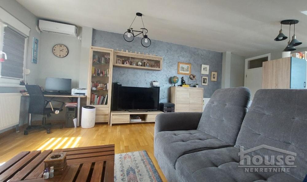 Slika 1 - Stan,PETROVARADIN,PETROVARADIN,kv: 90.00, € 154500, ID: 1063988