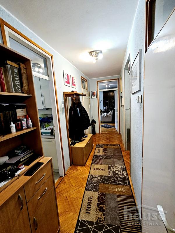 Slika 3 - Stan,NOVI SAD,CENTAR,kv: 80.00, € 240000, ID: 1063840