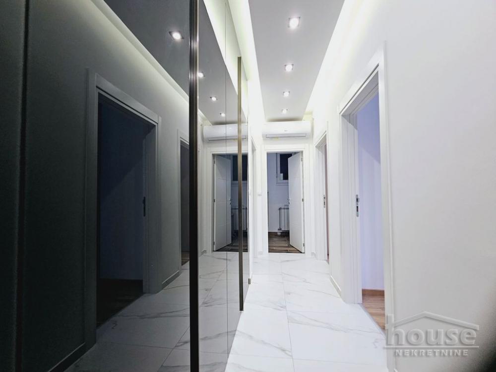 Slika 11 - Stan,NOVI SAD,SAJAM,kv: 149.00, € 489000, ID: 1057597