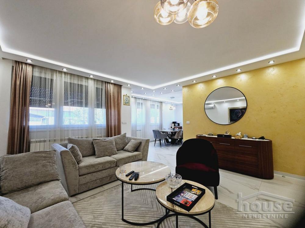 Slika 6 - Stan,NOVI SAD,SAJAM,kv: 149.00, € 489000, ID: 1057597