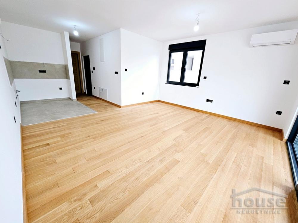 Slika 1 - Stan,NOVI SAD,TELEP,kv: 78.00, € 193180, ID: 1063556