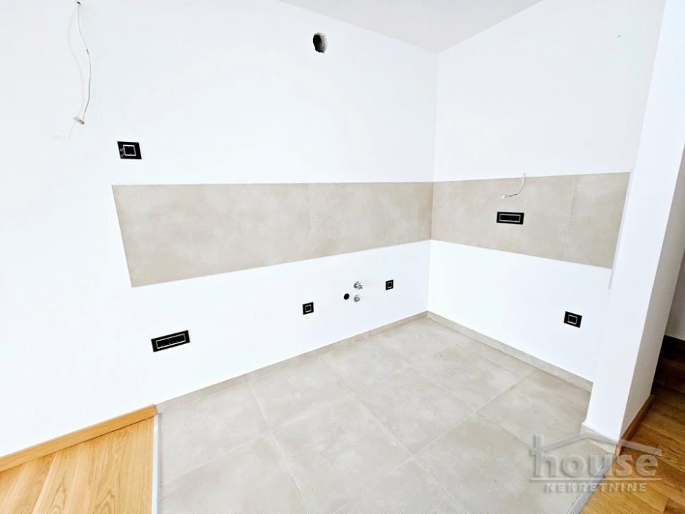 Slika 3 - Stan,NOVI SAD,TELEP,kv: 78.00, € 193180, ID: 1063556