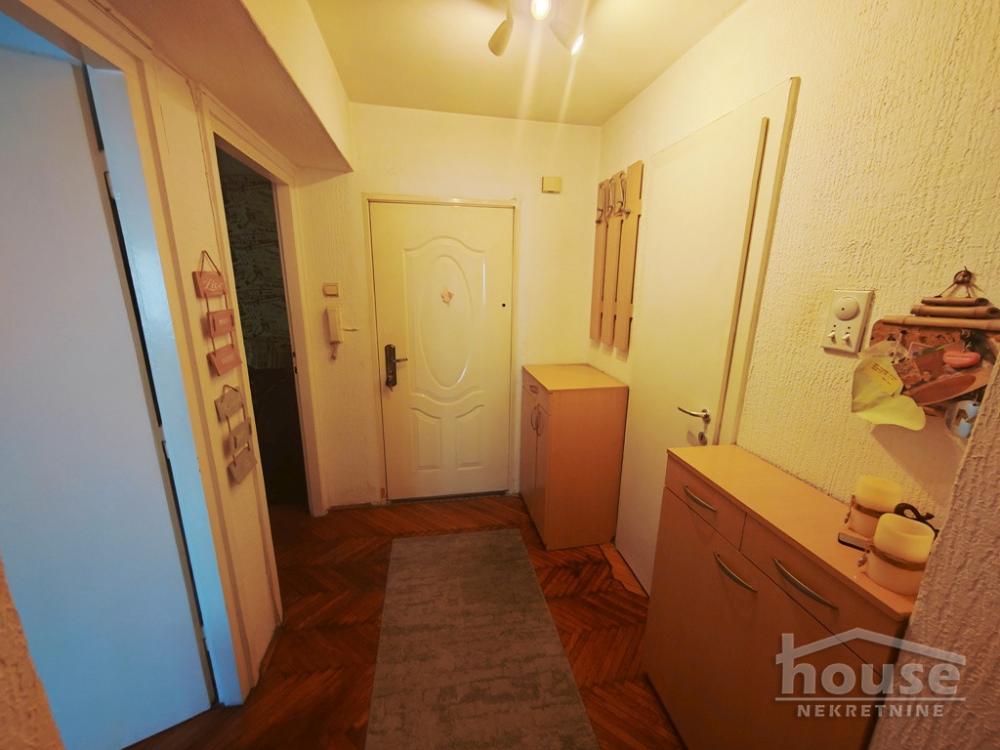 Slika 8 - Stan,NOVI SAD,DETELINARA,kv: 46.00, € 133900, ID: 1060906