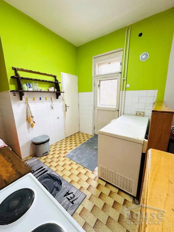 Slika 6 - Stan,NOVI SAD,CENTAR,kv: 152.00, € 500990, ID: 1063270