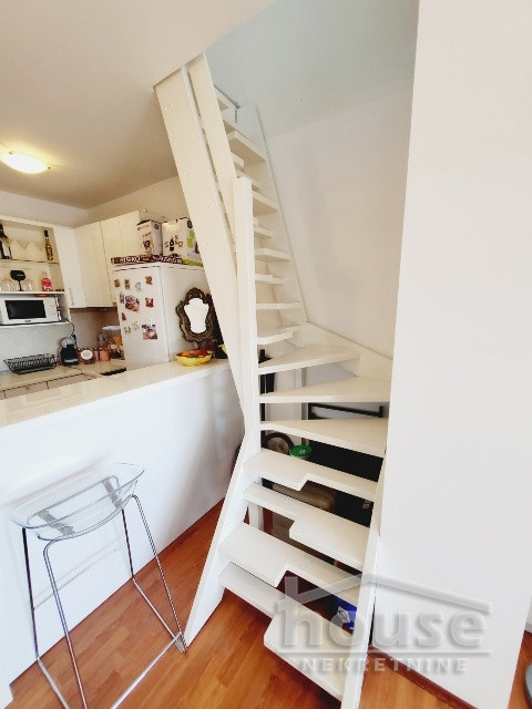 Slika 8 - Stan,NOVI SAD,CENTAR,kv: 45.00, € 130000, ID: 1058178