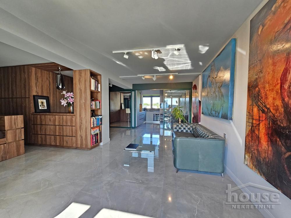 Slika 3 - Stan,NOVI SAD,CENTAR,kv: 69.00, € 515000, ID: 1063869