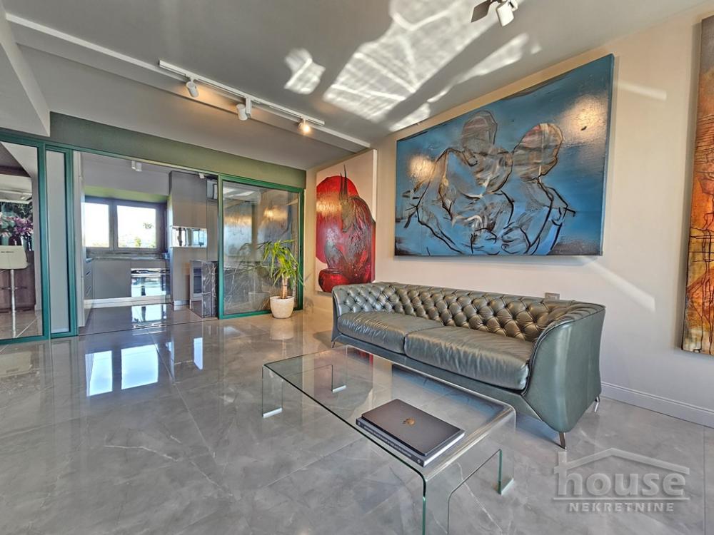 Slika 6 - Stan,NOVI SAD,CENTAR,kv: 69.00, € 515000, ID: 1063869