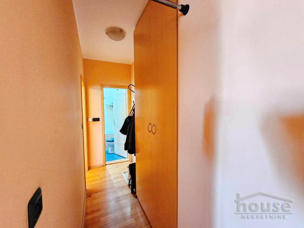 Slika 11 - Stan,NOVI SAD,GRBAVICA,kv: 49.00, € 128000, ID: 1063377