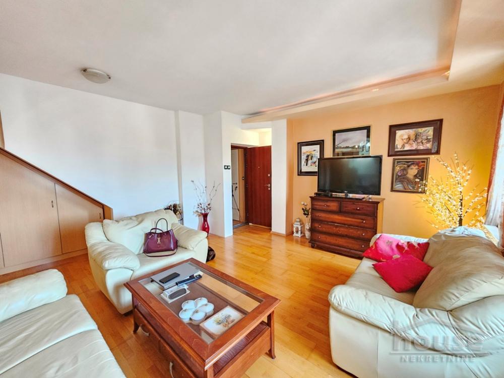 Slika 3 - Stan,NOVI SAD,GRBAVICA,kv: 49.00, € 128000, ID: 1063377