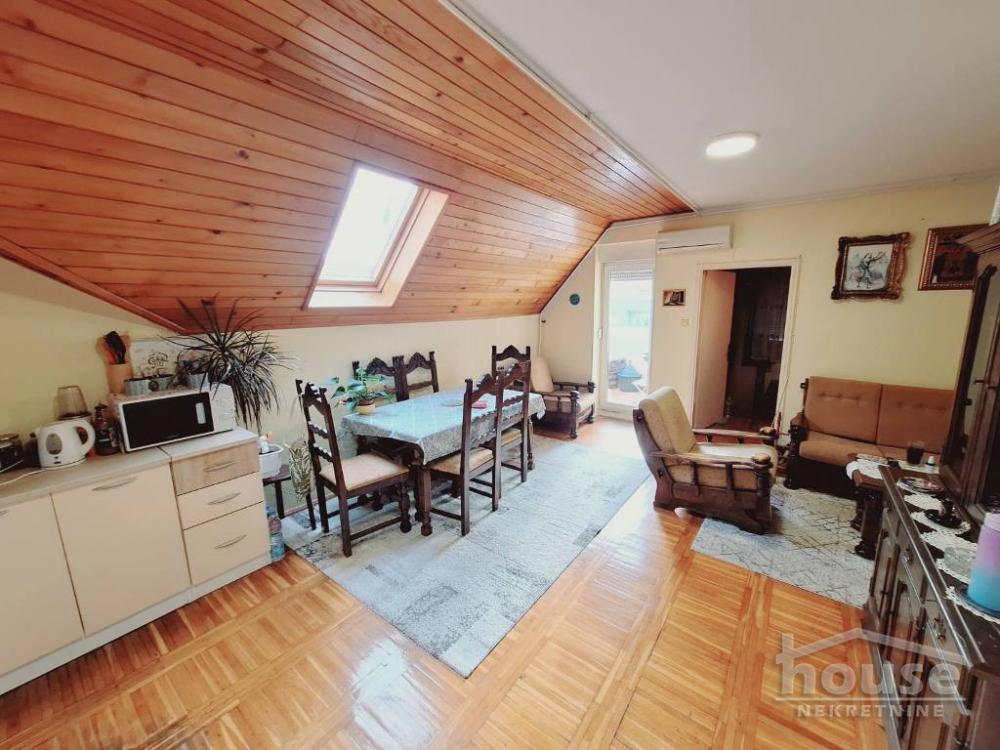 Slika 4 - Stan,NOVI SAD,BULEVAR,kv: 80.00, € 196000, ID: 1062856