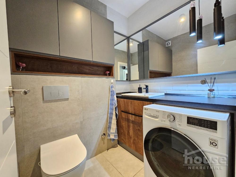 Slika 8 - Stan,NOVI SAD,TELEP,kv: 61.00, € 180000, ID: 1062664