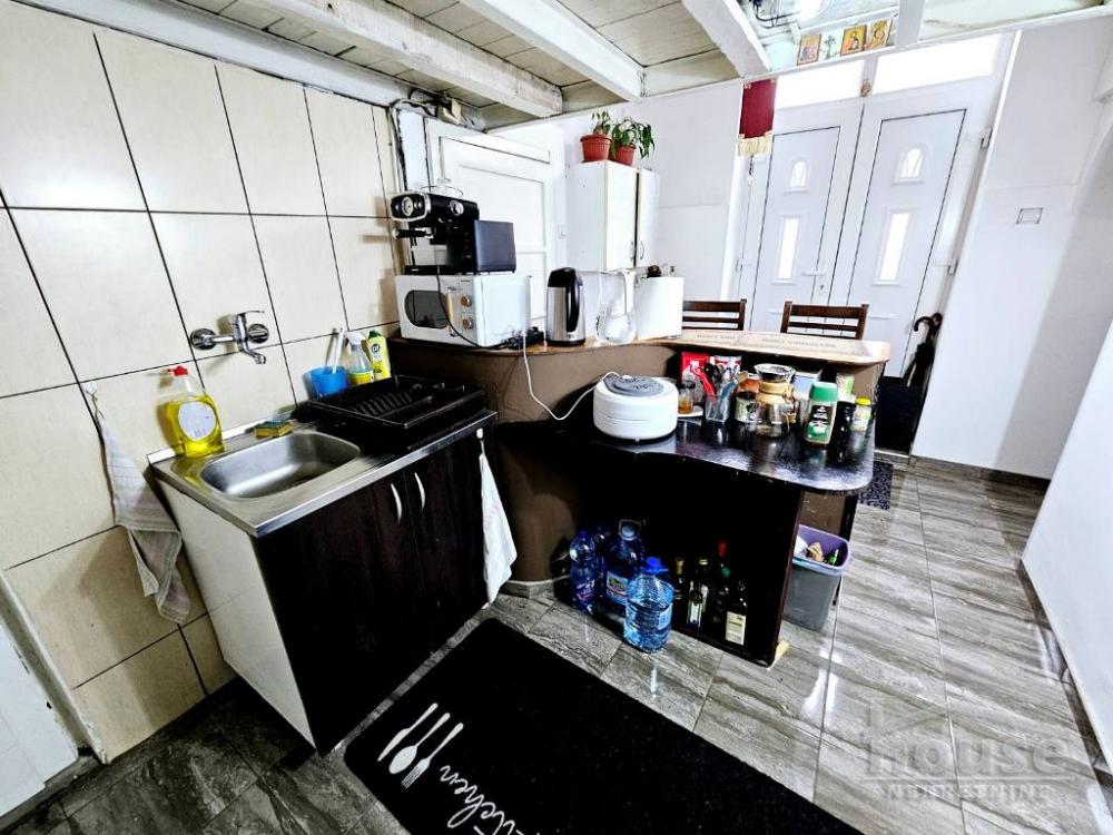 Slika 8 - Stan,NOVI SAD,CENTAR,kv: 58.00, € 185200, ID: 1063612