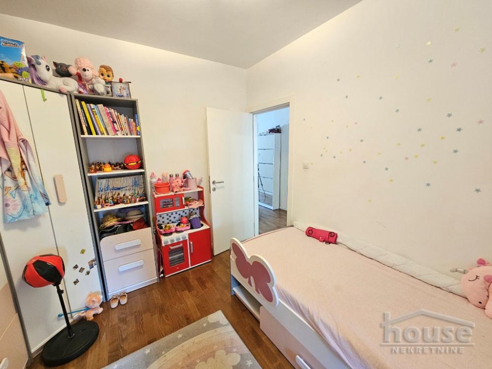 Slika 8 - Stan,NOVI SAD,ADICE,kv: 75.00, € 164800, ID: 1063745
