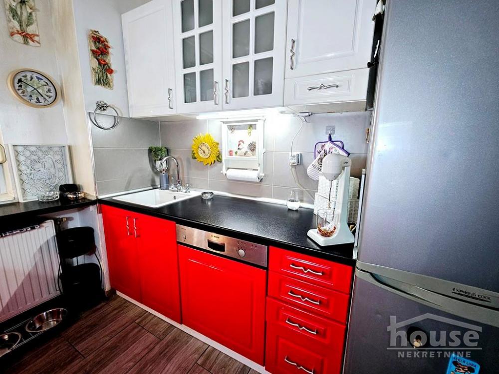 Slika 11 - Stan,NOVI SAD,NOVA DETELINARA,kv: 72.00, € 164800, ID: 1062986