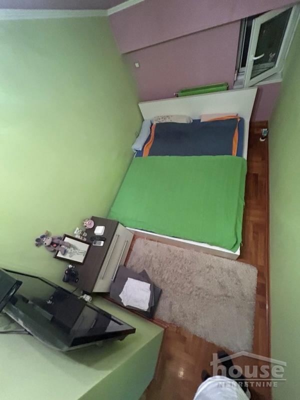 Slika 4 - Stan,NOVI SAD,BULEVAR EVROPE,kv: 81.00, € 168480, ID: 1063365