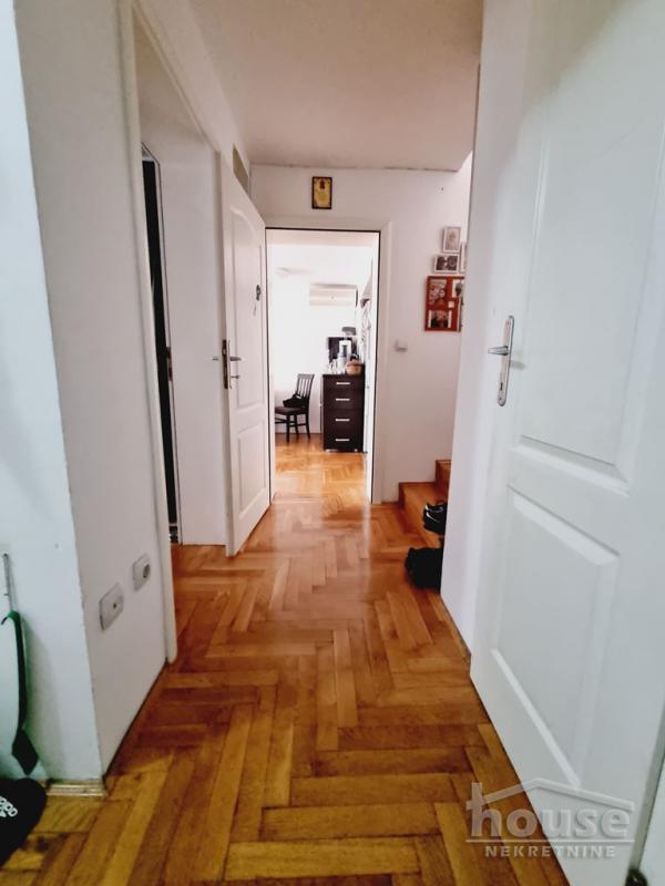 Slika 11 - Stan,NOVI SAD,PODBARA,kv: 87.00, € 195700, ID: 1042299