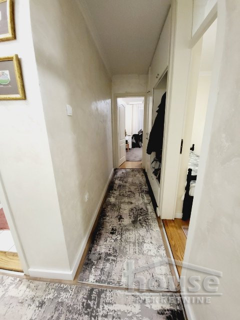 Slika 7 - Stan,NOVI SAD,CENTAR,kv: 57.00, € 180250, ID: 1057342