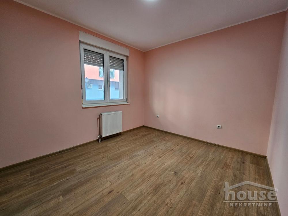 Slika 2 - Stan,NOVI SAD,BULEVAR,kv: 46.00, € 133900, ID: 1062999