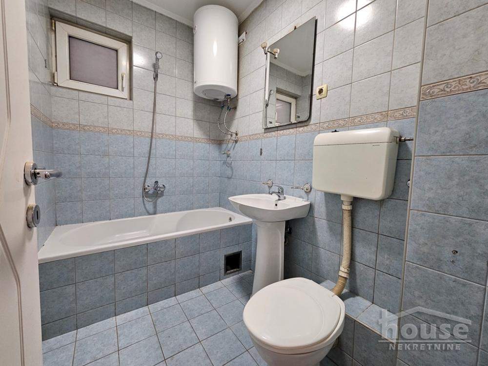 Slika 5 - Stan,NOVI SAD,BULEVAR,kv: 46.00, € 133900, ID: 1062999