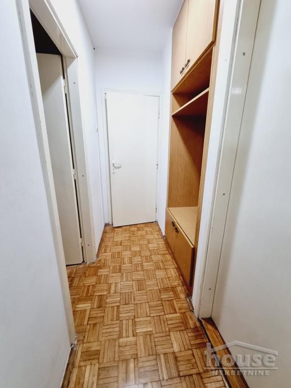 Slika 9 - Stan,NOVI SAD,LIMAN 3,kv: 79.00, € 195000, ID: 1063066