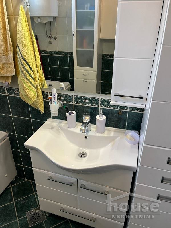 Slika 11 - Stan,NOVI SAD,GRBAVICA,kv: 47.00, € 126000, ID: 1060057