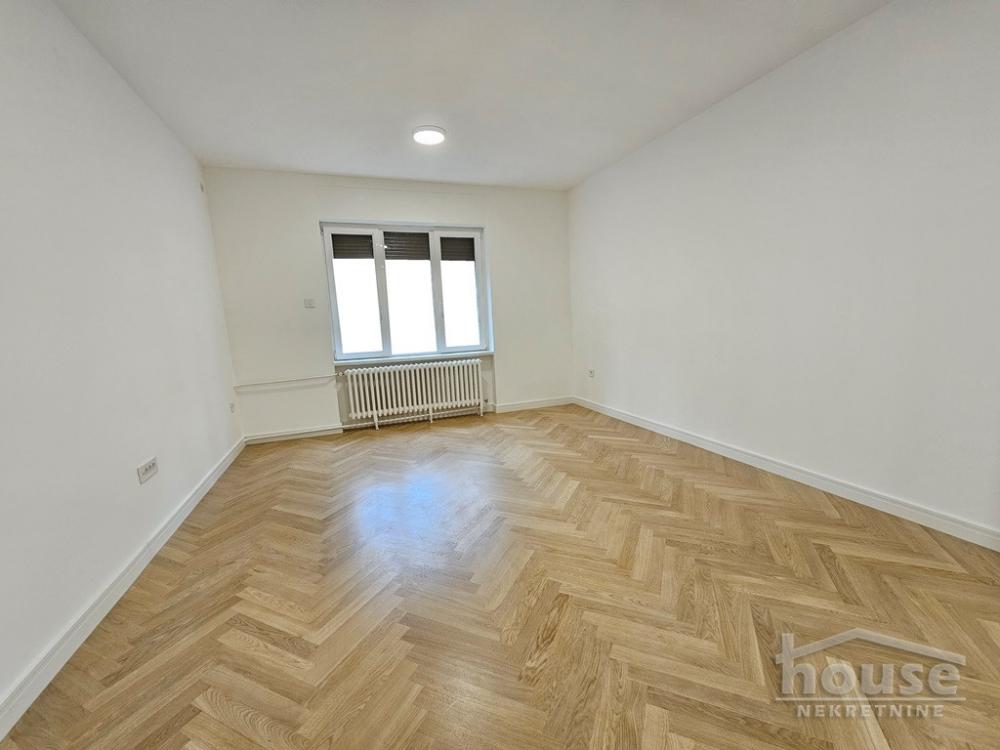 Slika 6 - Stan,NOVI SAD,CENTAR,kv: 75.00, € 262500, ID: 1063502