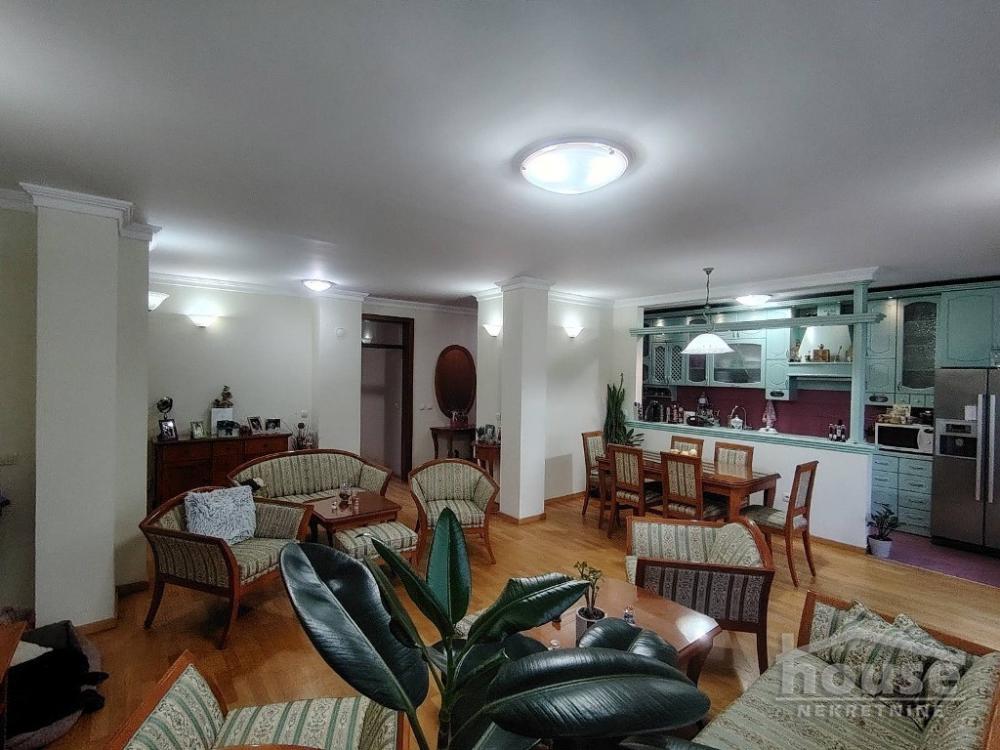 Slika 2 - Stan,NOVI SAD,CENTAR,kv: 163.00, € 530000, ID: 1062393