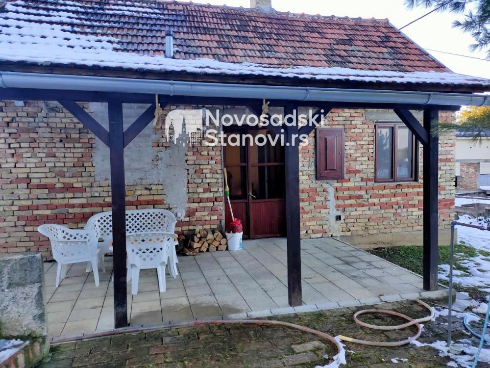 Slika 2 - Vikend kuća 47m Popovica glavni put