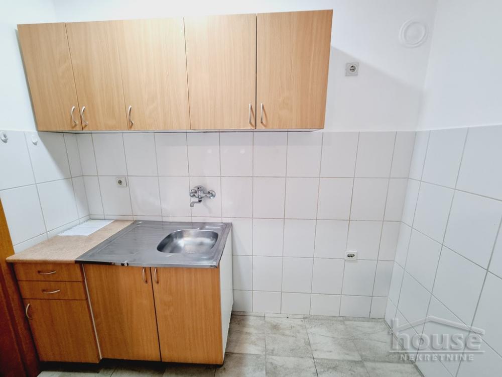 Slika 5 - Stan,NOVI SAD,CENTAR,kv: 32.00, € 107120, ID: 1062966