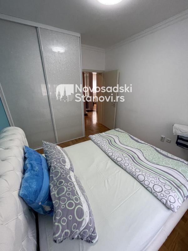 Slika 11 - Trosoban, 73m2, Adice Novi Sad, sa terasom, sa parkingom