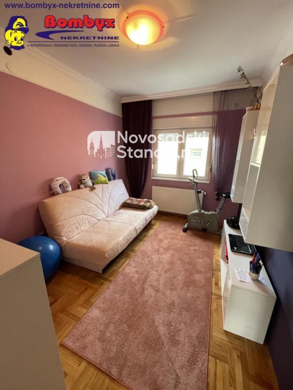 Slika 8 - Trosoban, 73m2, Adice Novi Sad, sa terasom, sa parkingom