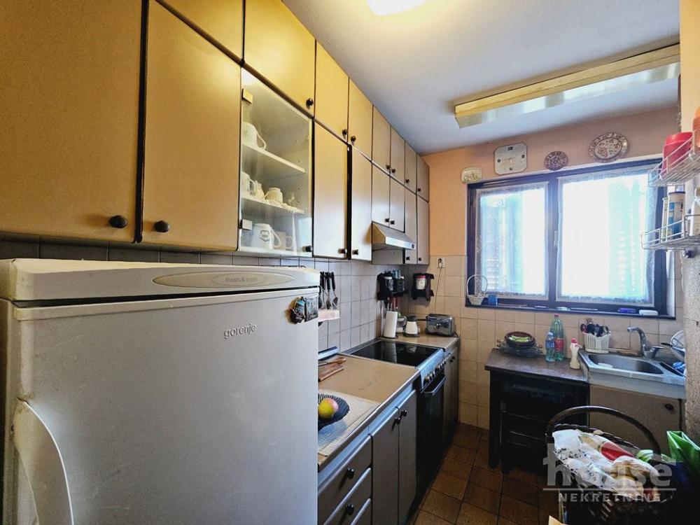 Slika 7 - Stan,NOVI SAD,CENTAR,kv: 99.00, € 198790, ID: 1061428