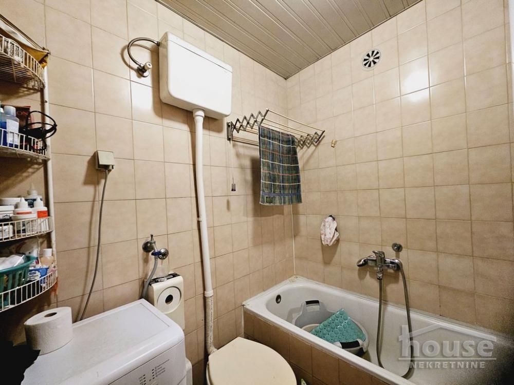 Slika 10 - Stan,NOVI SAD,CENTAR,kv: 99.00, € 198790, ID: 1061428