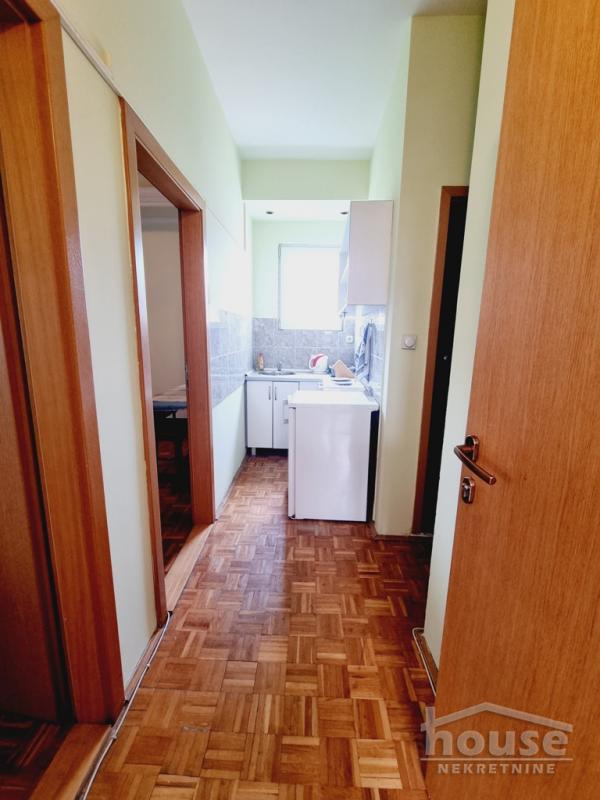 Slika 8 - Stan,NOVI SAD,CENTAR,kv: 58.00, € 144200, ID: 1063656